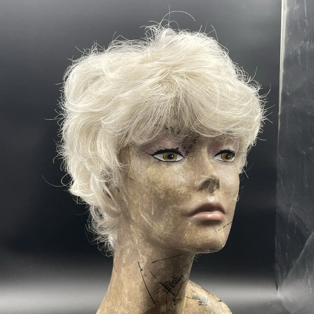 Gabor Flexlite Short‎ Layered Platinum Blonde Wig Monofilament Cap Wig